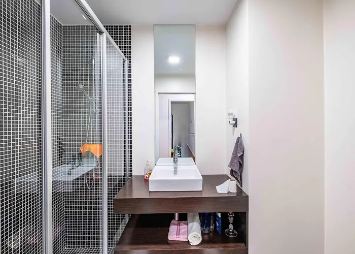 For Rent In דירה *