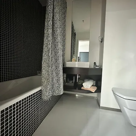 For Rent In Διαμέρισμα *
